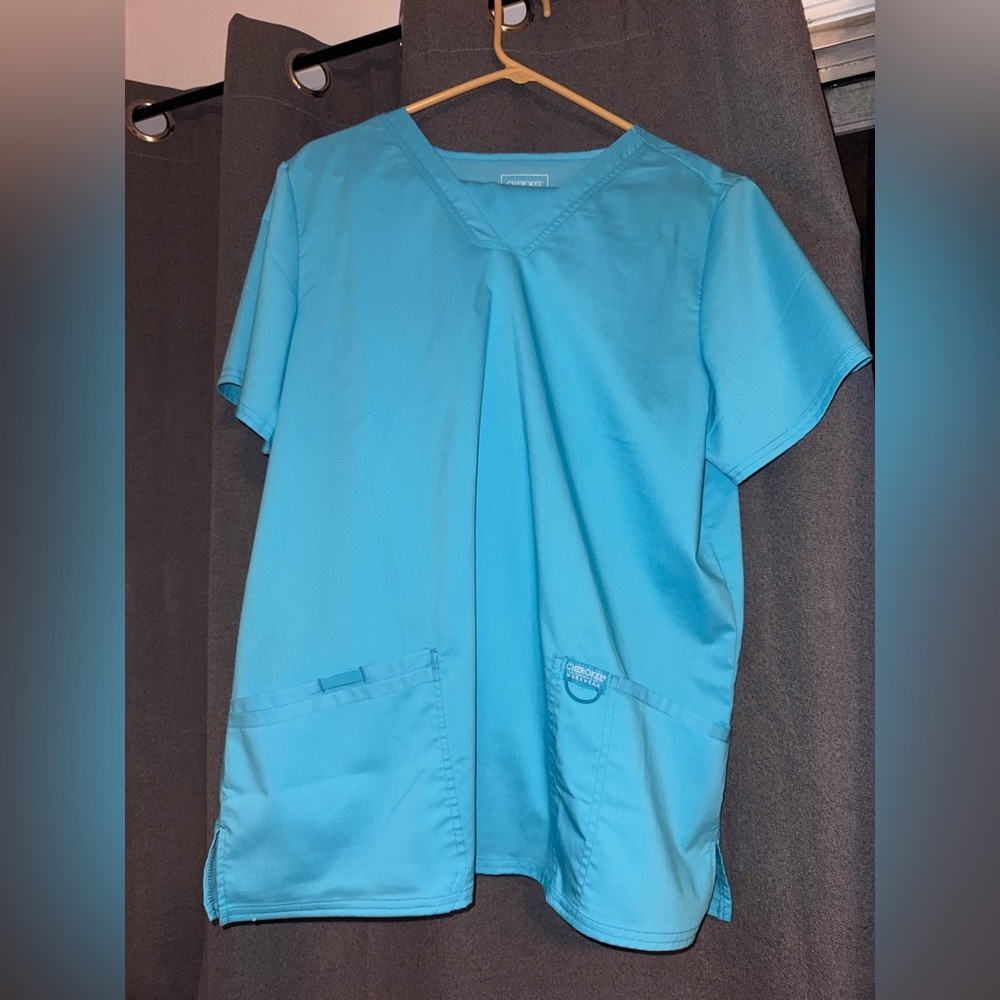Cherokee scrub top